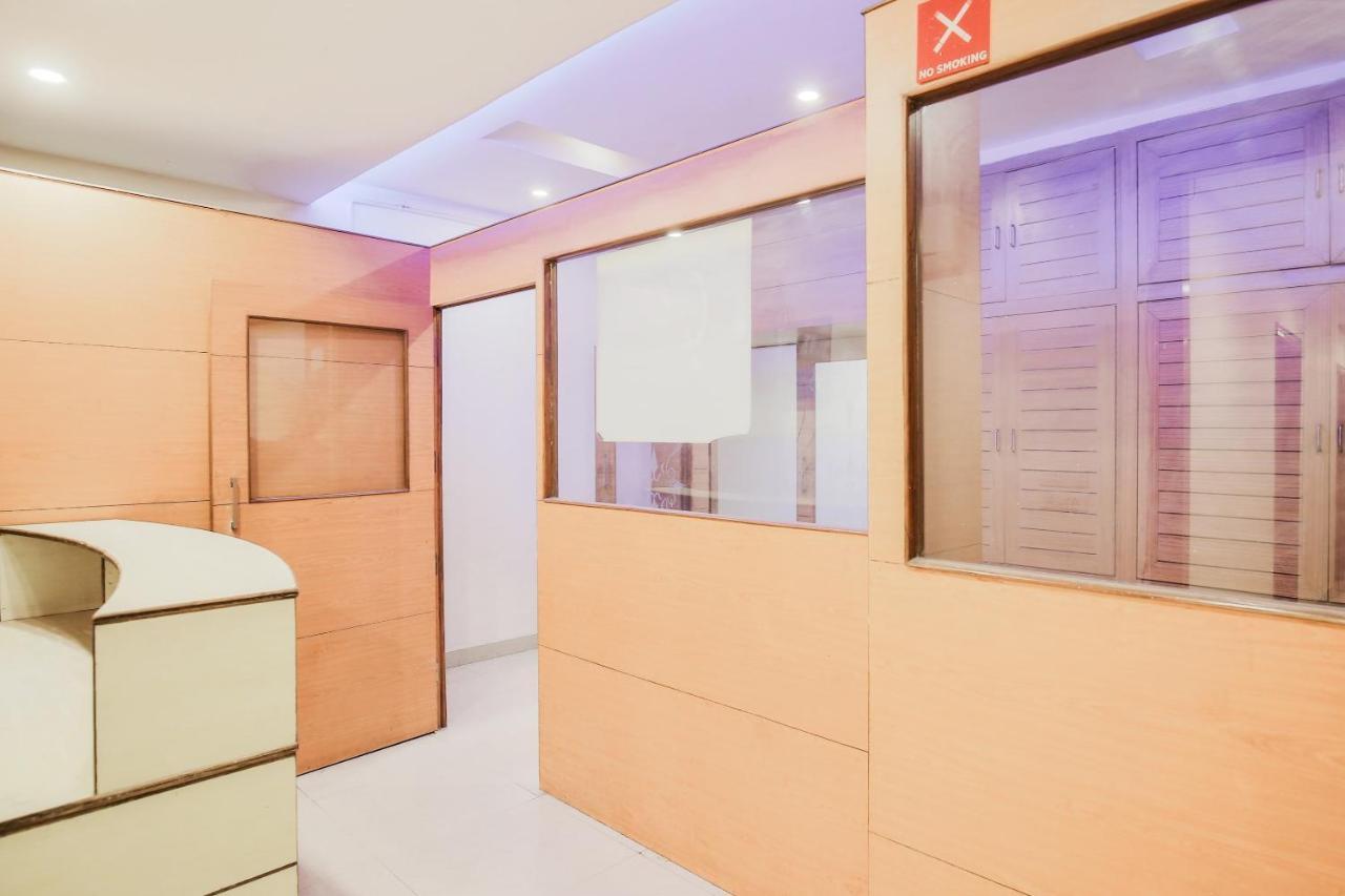 Hotel Collection O Sapphire à Chandīgarh Extérieur photo
